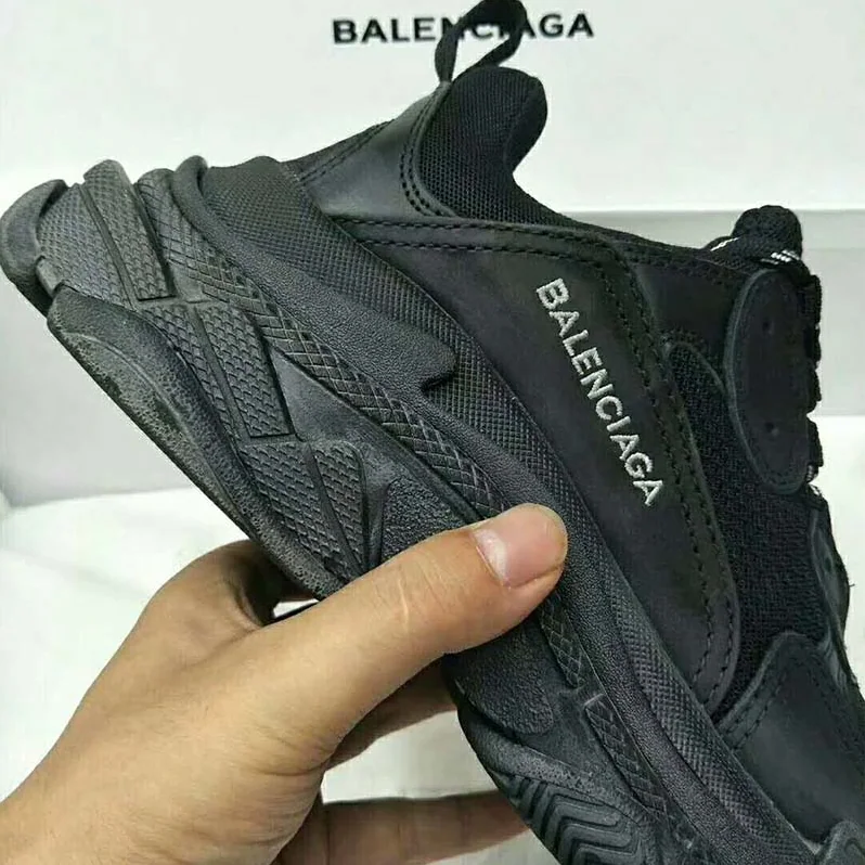 Balenciaga Triple S Trainers Oversized Multimaterial Sneakers Quilted Effect for Unisex in Black