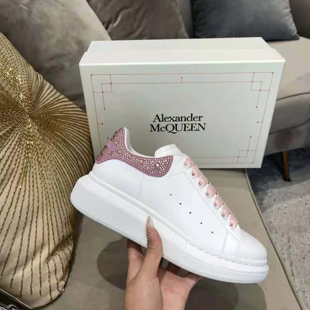 Alexander Mcqueen Oversized Sneaker in Calf Leather for Women in Pink Alexander Mcqueen Oversized Sneaker in Calf Leather for Women in Pink