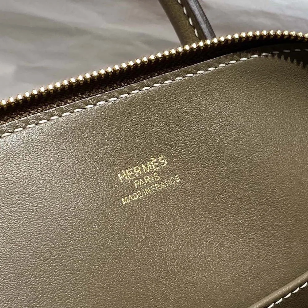 Hermes Bolide 1923 Bag in Epsom Calfskin for Unisex in Brown/Gold Hermes Bolide 1923 Bag in Epsom Calfskin for Unisex in Brown/Gold