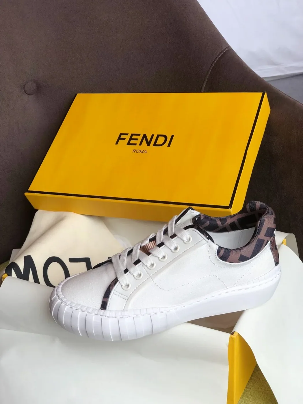Fendi Force FF Lace-Ups Sneakers White 7E1414AF5A Fendi Force FF Lace-Ups Sneakers White 7E1414AF5A