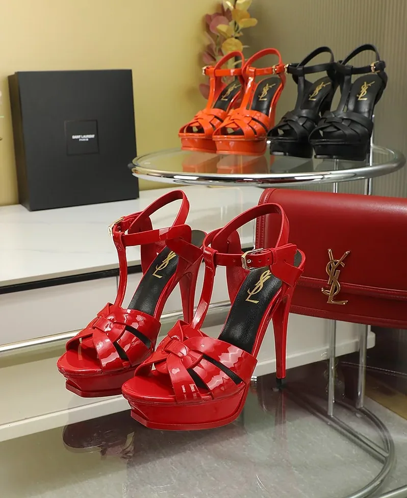 Saint Laurent Tribute Platform Sandals In Patent Brown