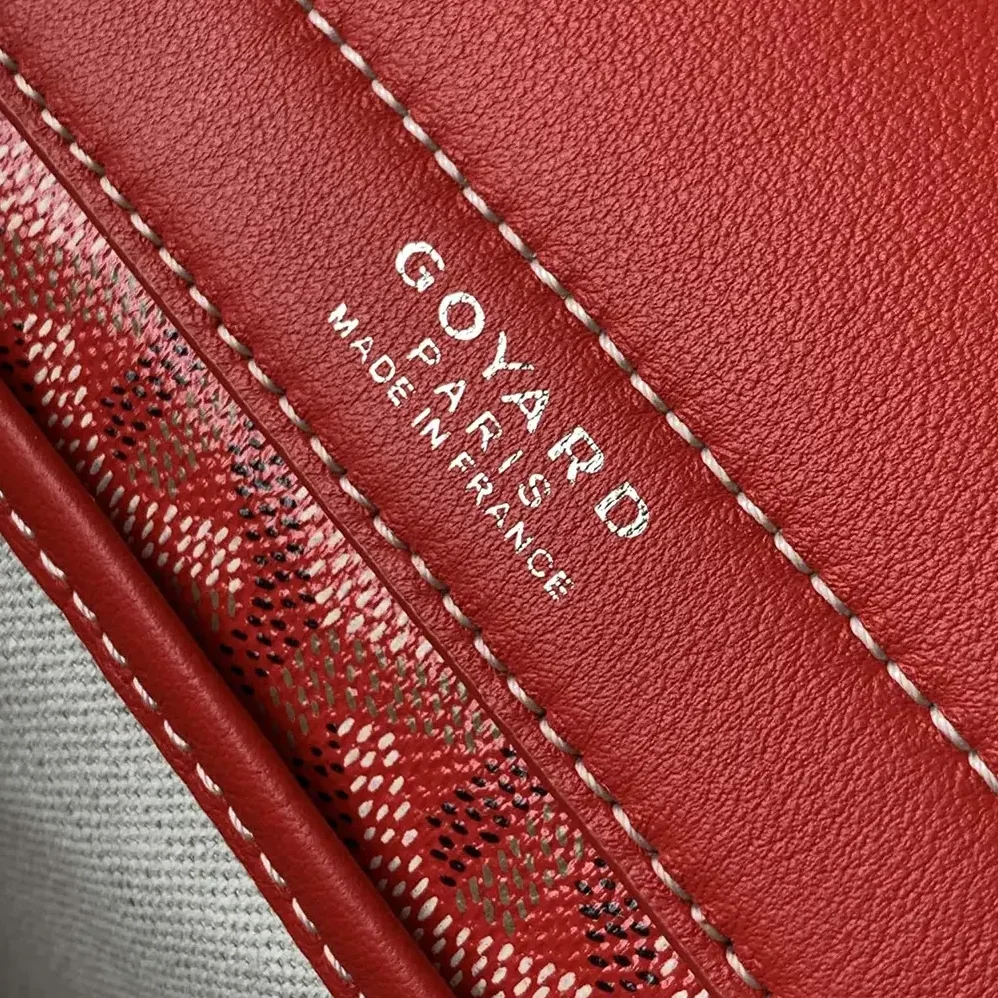 Goyard Rouette Souple Bag for Unisex in Red Goyard Rouette Souple Bag for Unisex in Red