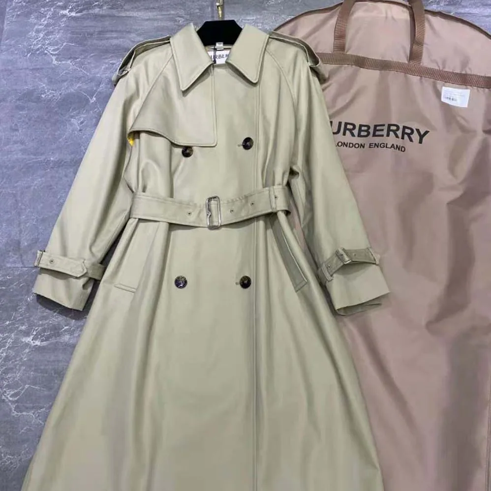 Burberry Long Castleford Trench Coat for Men in Beige Burberry Long Castleford Trench Coat for Men in Beige
