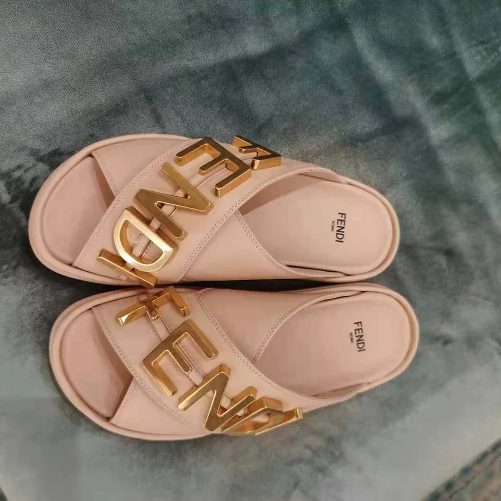 Fendi Fendigraphy Pink Leather Slides for Women