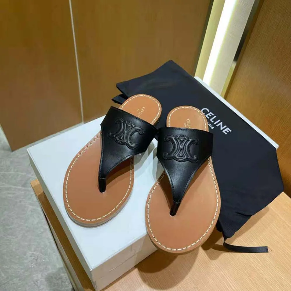 Celine Triomphe Flat Thong in Calfskin for Women in Black