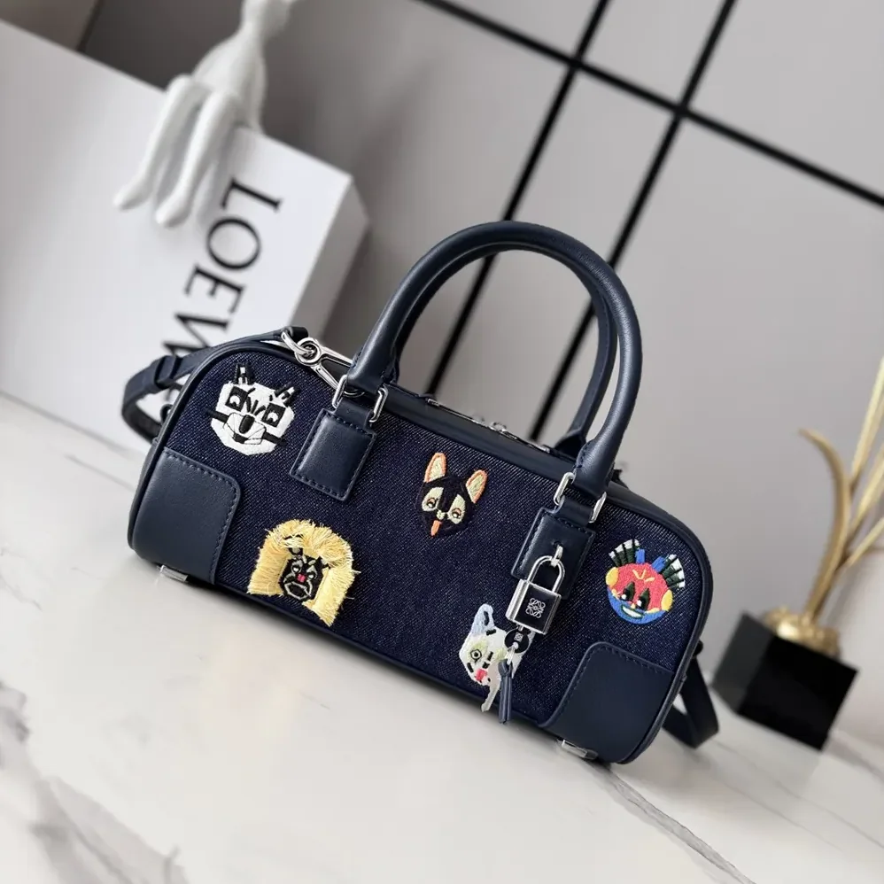 Loewe Cats Amazona 23 Cropped Bag in Embroidered Denim for Unisex