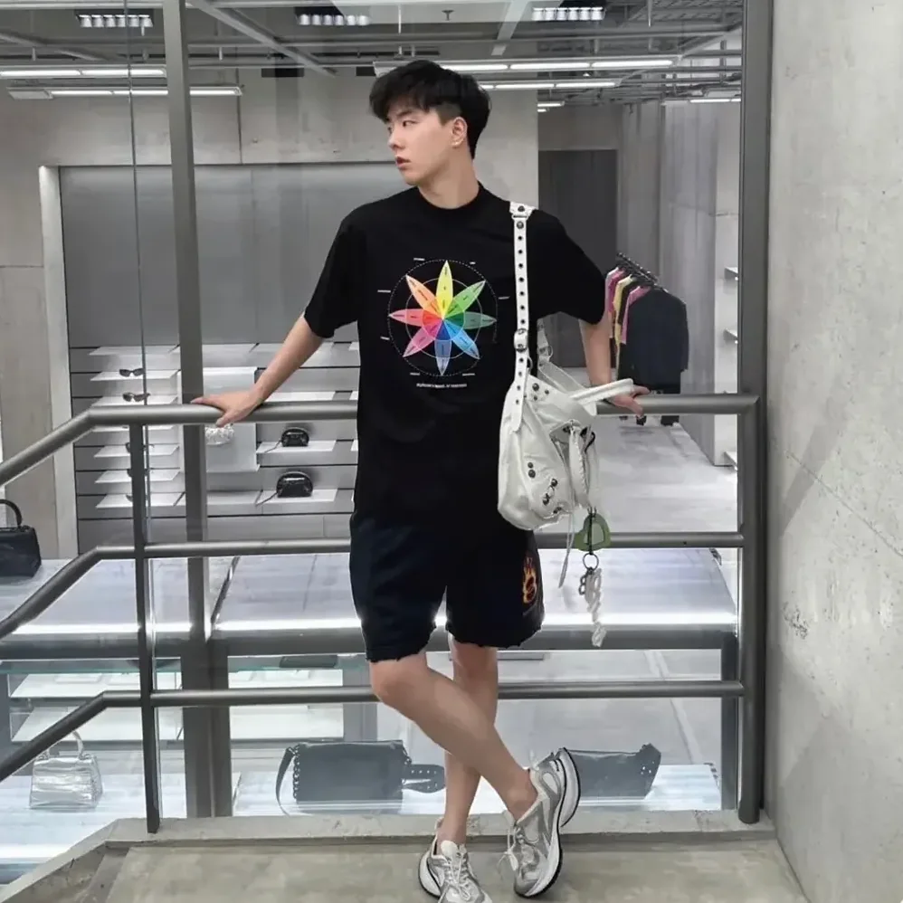 Balenciaga How Do You Feel? T-Shirt Medium Fit in Black Vintage Jersey for Men Balenciaga How Do You Feel? T-Shirt Medium Fit in Black Vintage Jersey for Men