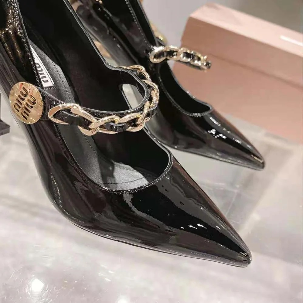 Miu Miu Patent Leather Pumps in 85mm Heel Height for Women in Black Miu Miu Patent Leather Pumps in 85mm Heel Height for Women in Black