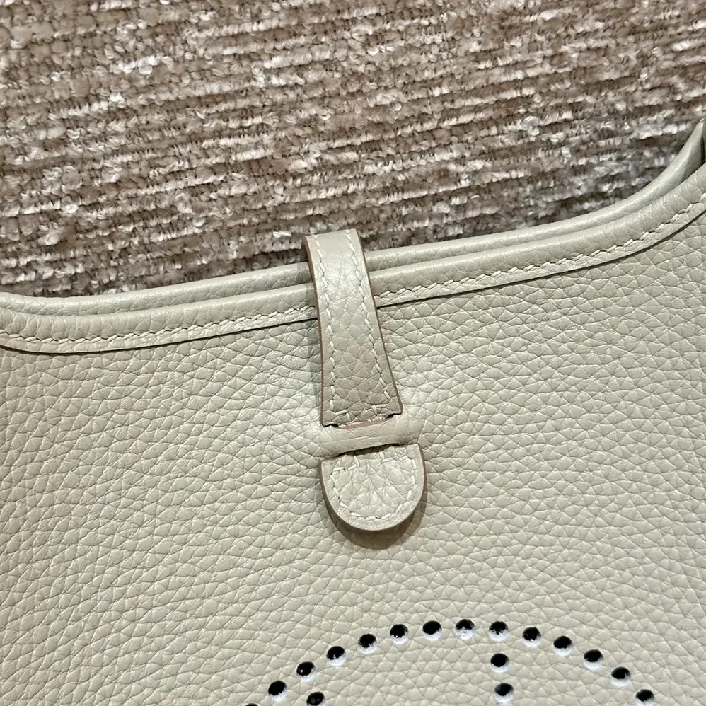 Hermes Evelyne 16 Amazone in Clemence Leather for Women in Beige/Silver