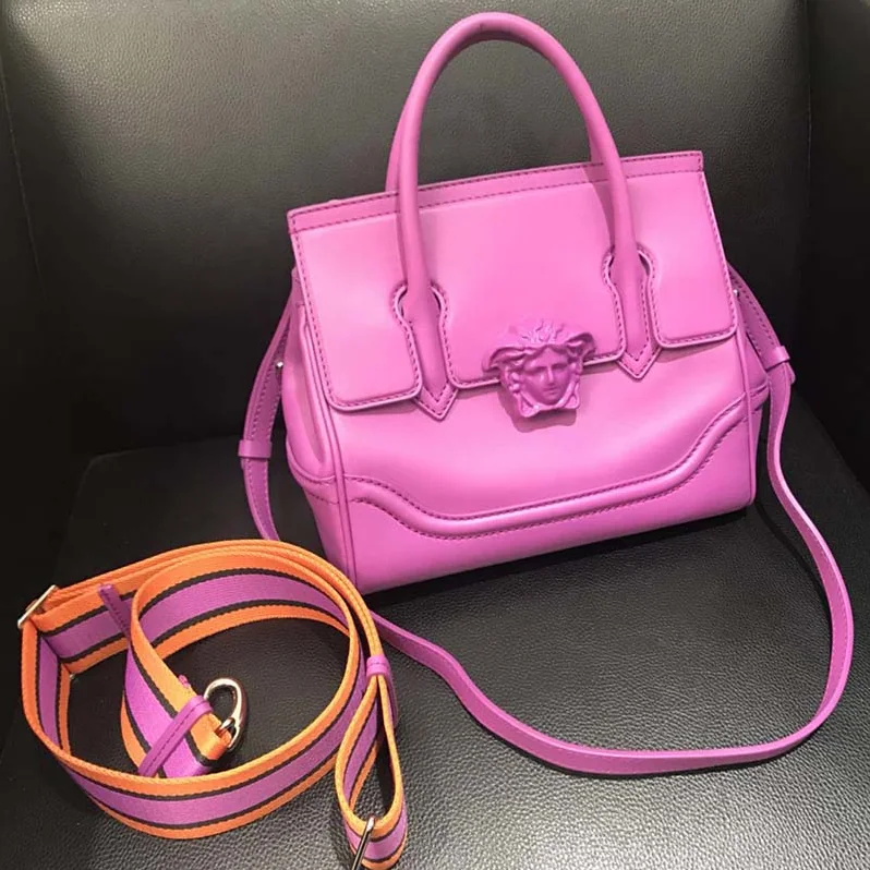 Versace Palazzo Empire Medium Bag in Calf Leather in Pink Versace Palazzo Empire Medium Bag in Calf Leather in Pink
