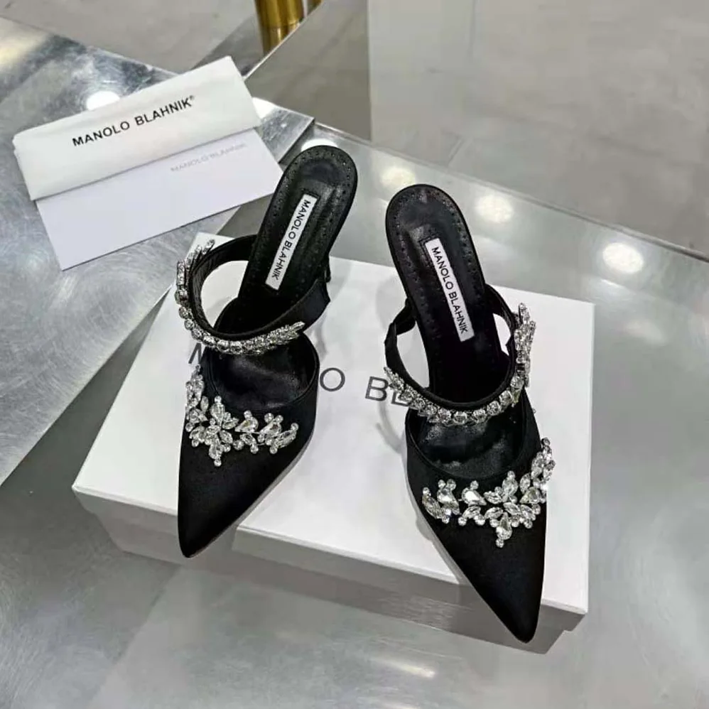Manolo Blahnik Black Satin Crystal Embellished Mules for Women Manolo Blahnik Black Satin Crystal Embellished Mules for Women