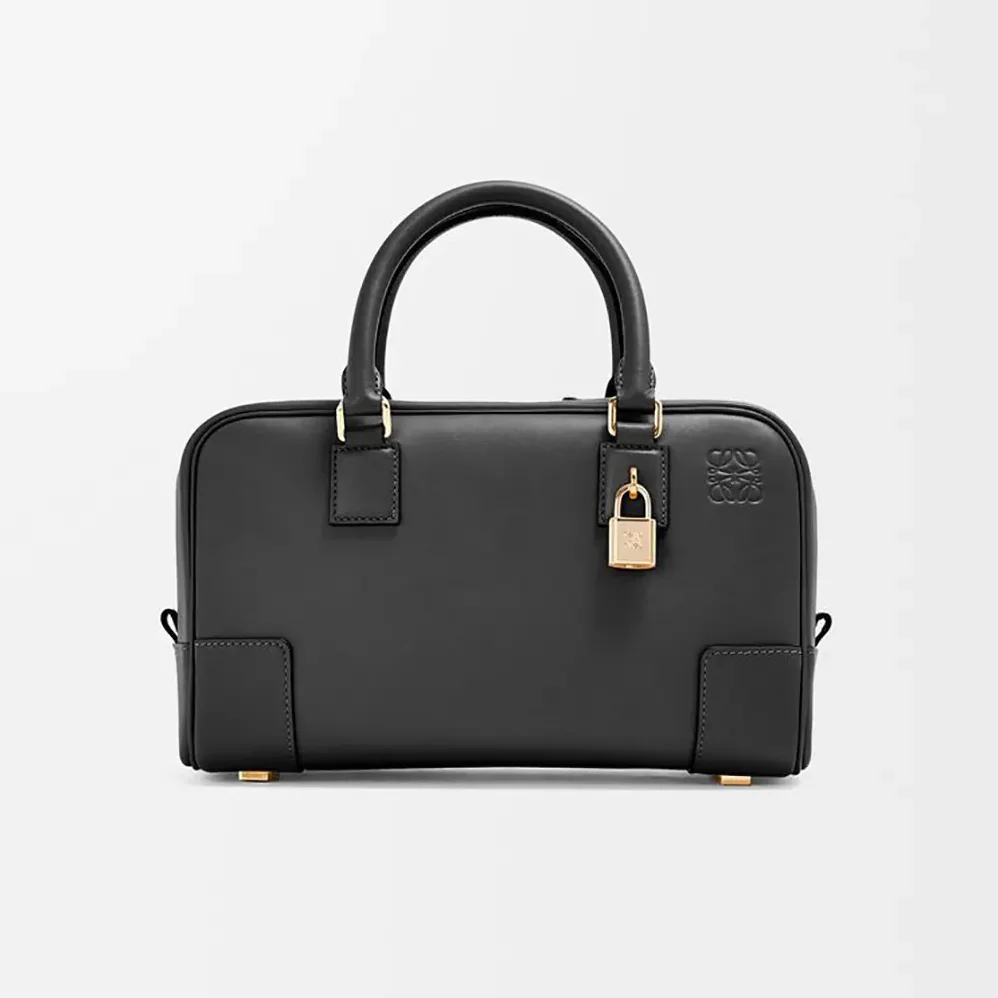 Loewe Amazona 23 Bag in Nappa Calfskin for Unisex in Black Loewe Amazona 23 Bag in Nappa Calfskin for Unisex in Black