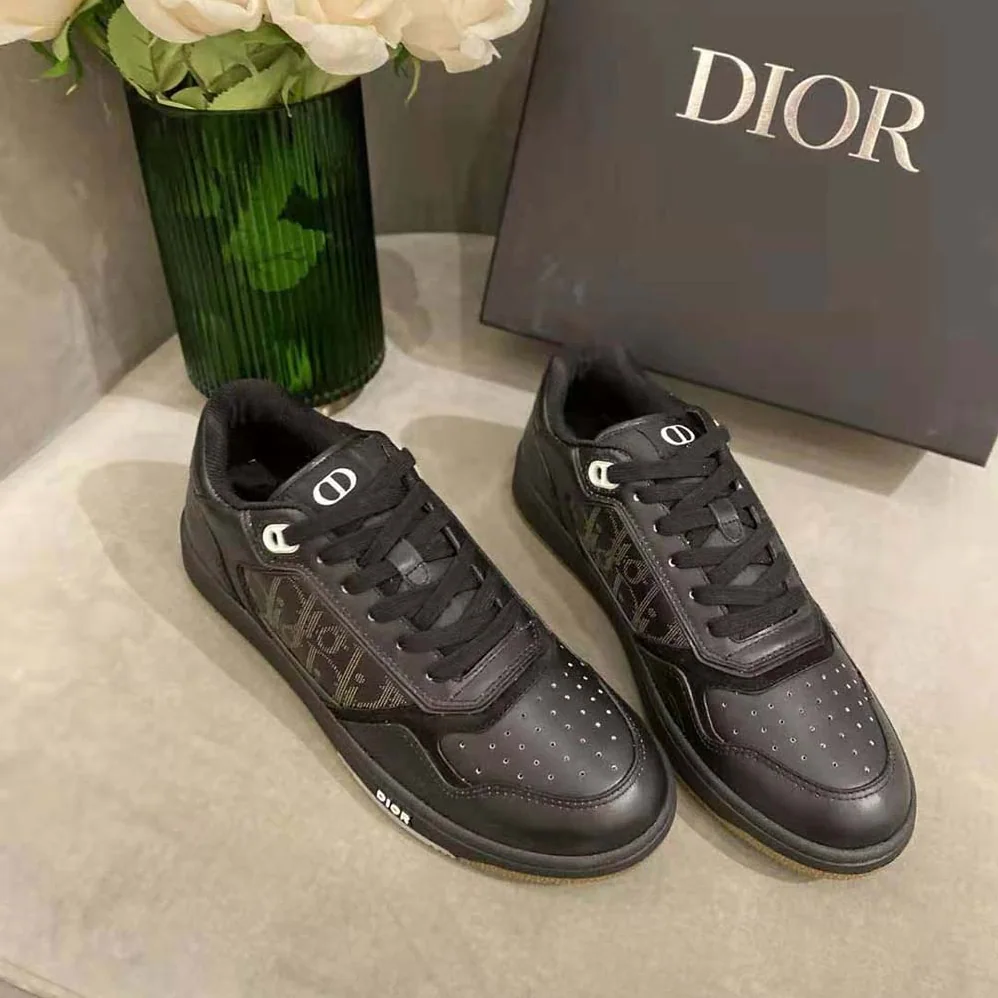 Dior World Tour B27 Low-Top Sneaker for Men in Black Dior World Tour B27 Low-Top Sneaker for Men in Black