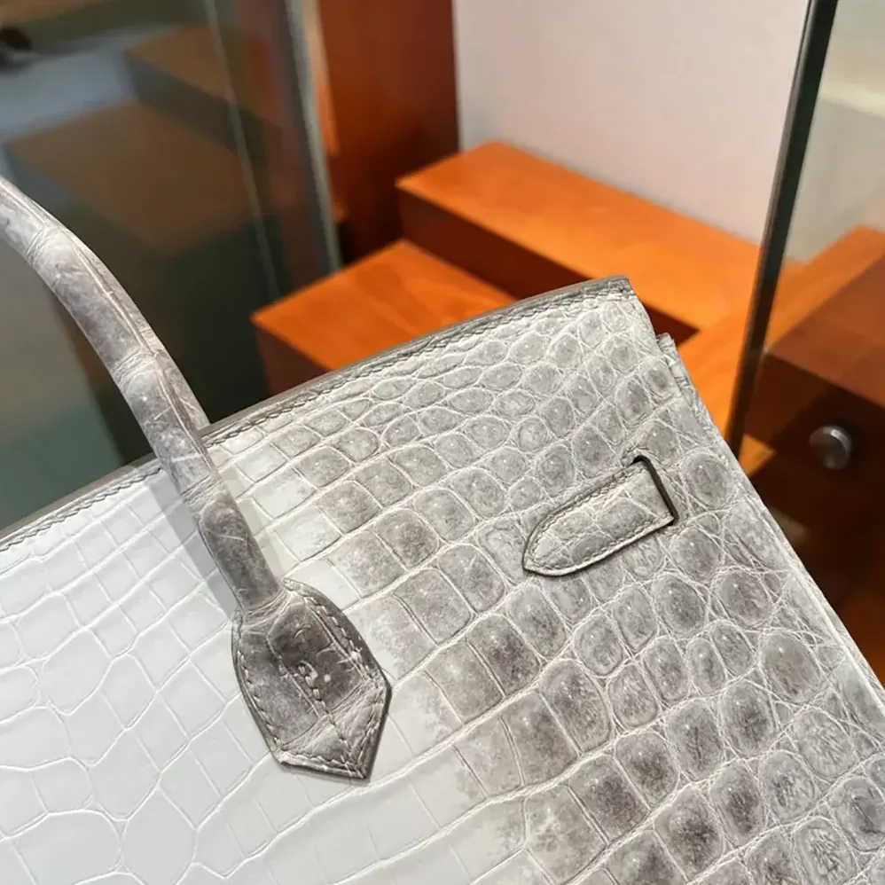 Hermes Birkin 30 Bag in Alligator Leather with Silver Hardware in White