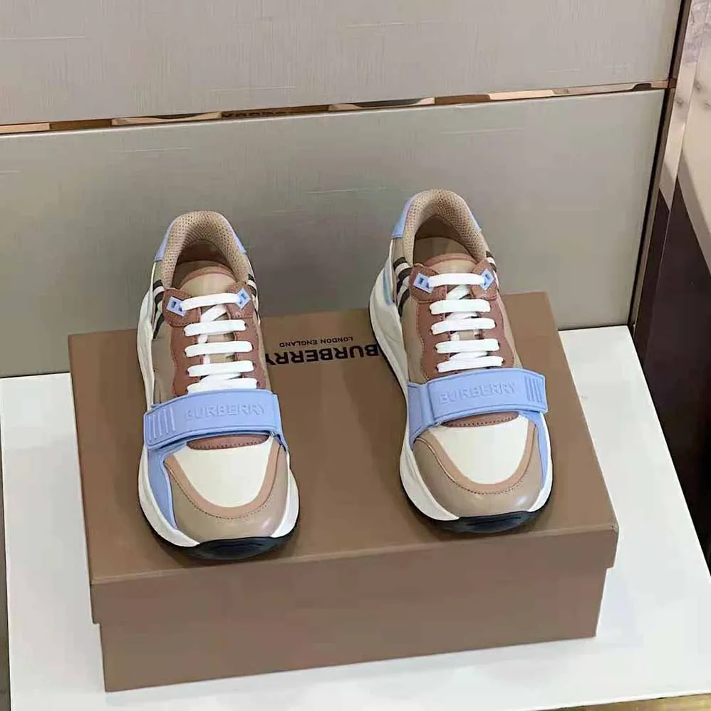 Burberry Check Cotton Canvas and Leather Sneakers for Women in Blue Burberry Check Cotton Canvas and Leather Sneakers for Women in Blue