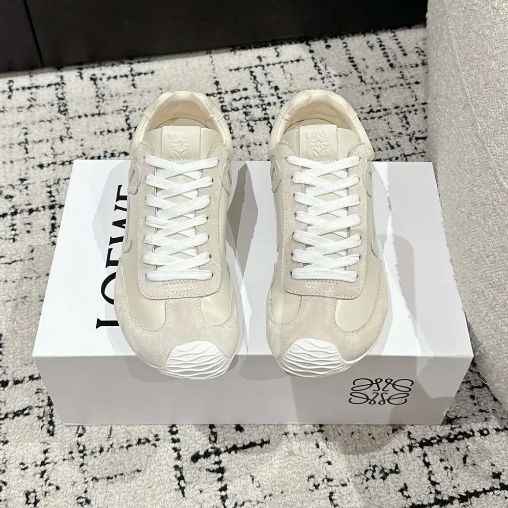Loewe Ballet Runner 2.0 in Soft Calfskin for Unisex in White Loewe Ballet Runner 2.0 in Soft Calfskin for Unisex in White