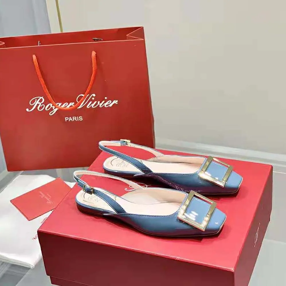Roger Vivier Trompette Metal Buckle Slingback Ballerinas in Patent Leather for Women in Blue Roger Vivier Trompette Metal Buckle Slingback Ballerinas in Patent Leather for Women in Blue