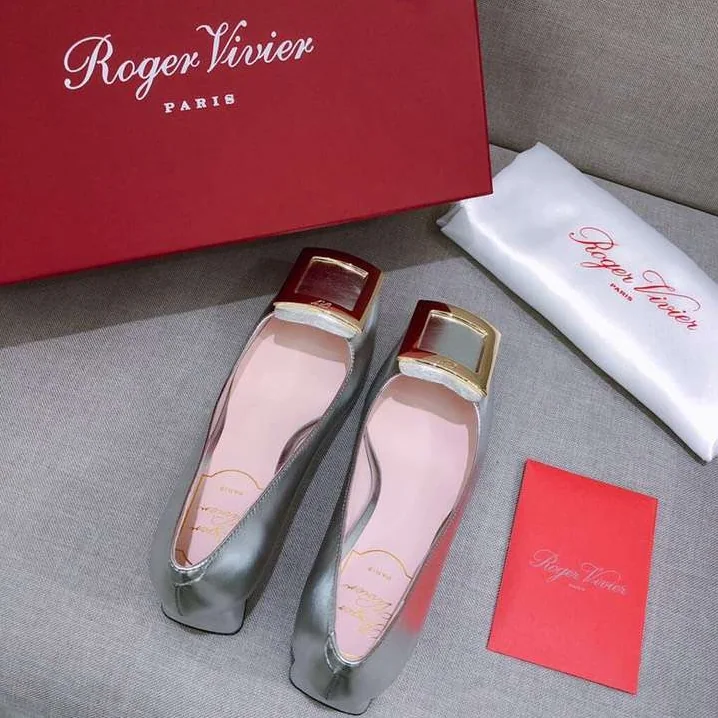 Roger Vivier Metal Buckle Gommettine Ballerinas for Women in Silver