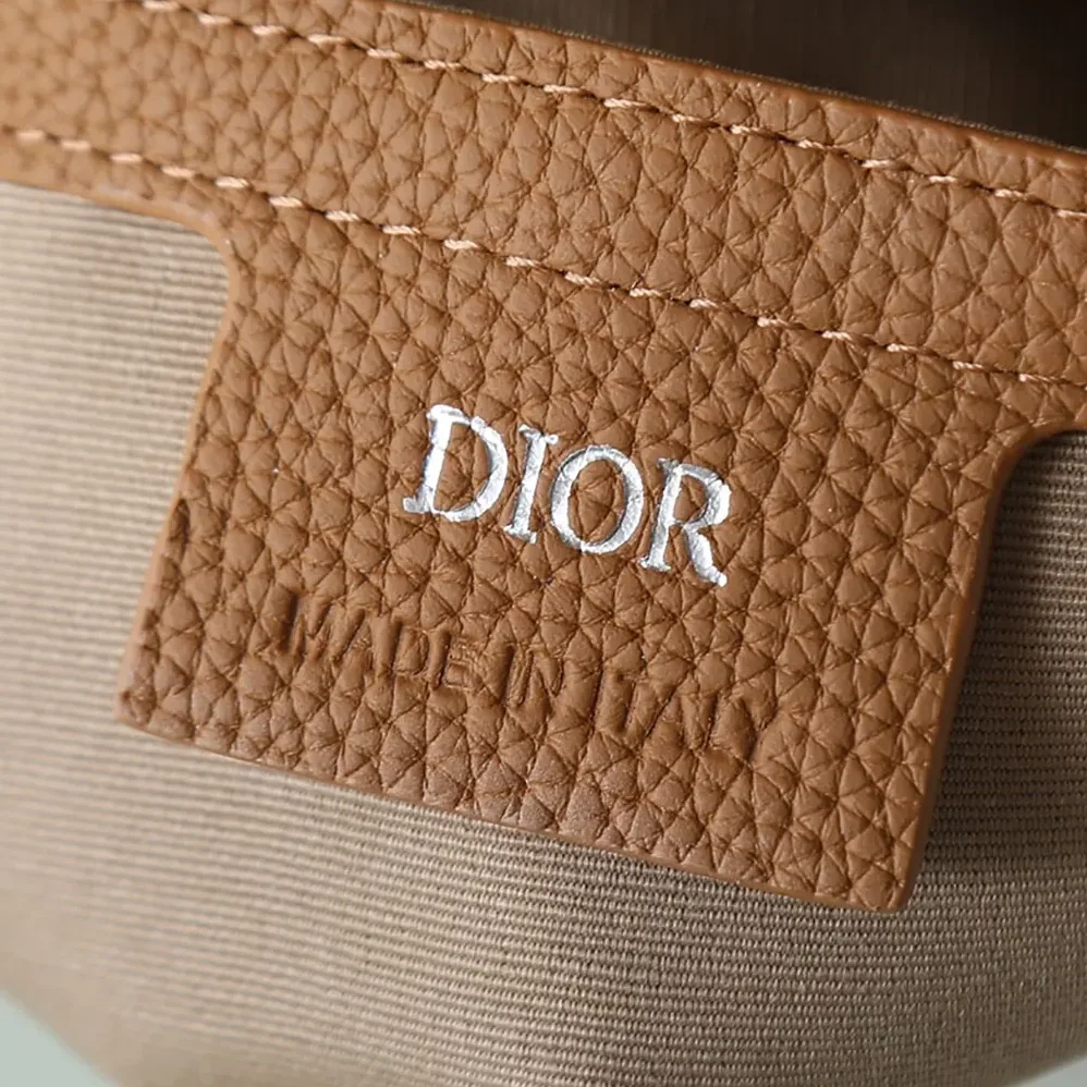 Dior Saddle Messenger Bag Blue and Beige Raffia for Men in Effect Dior Oblique Denim