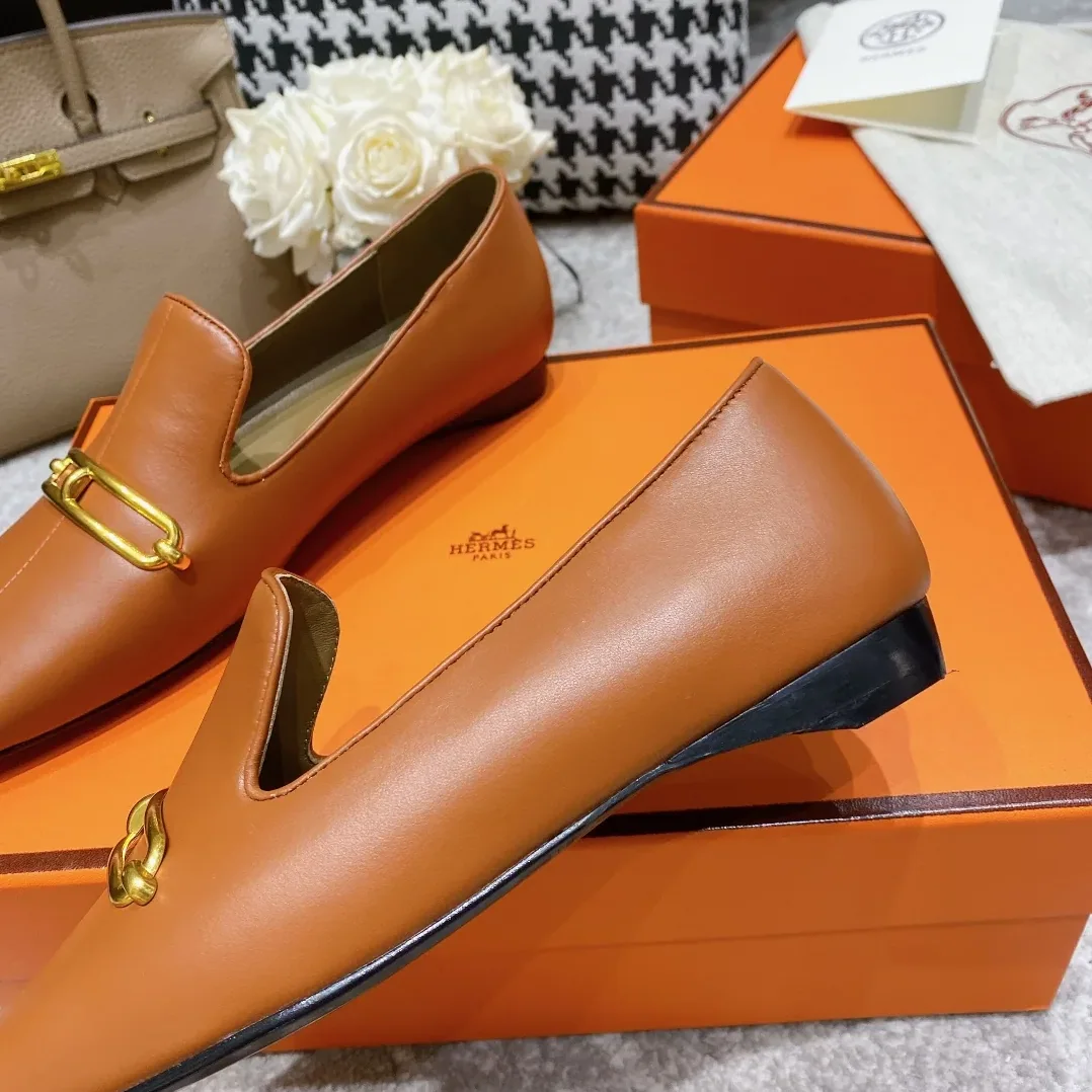 Hermes Dalhia Loafers Brown