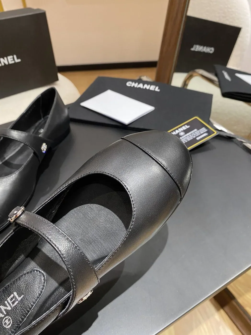 Chanel Flat Shoes Black Chanel Flat Shoes Black