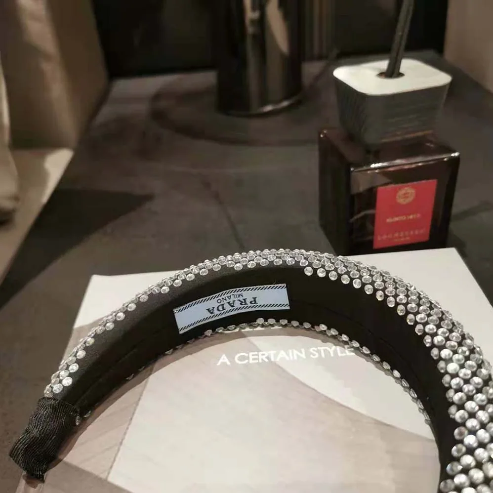 Prada Oversized Embellished Satin Headband with Heat for Women in Bonded Crystals Prada Oversized Embellished Satin Headband with Heat for Women in Bonded Crystals
