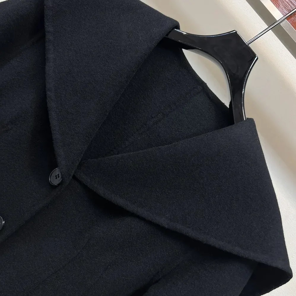 Dior Fitted Jacket with Sailor Collar Black Double-Sided Virgin Wool-Angora for Women in Blend Felt Dior Fitted Jacket with Sailor Collar Black Double-Sided Virgin Wool-Angora for Women in Blend Felt
