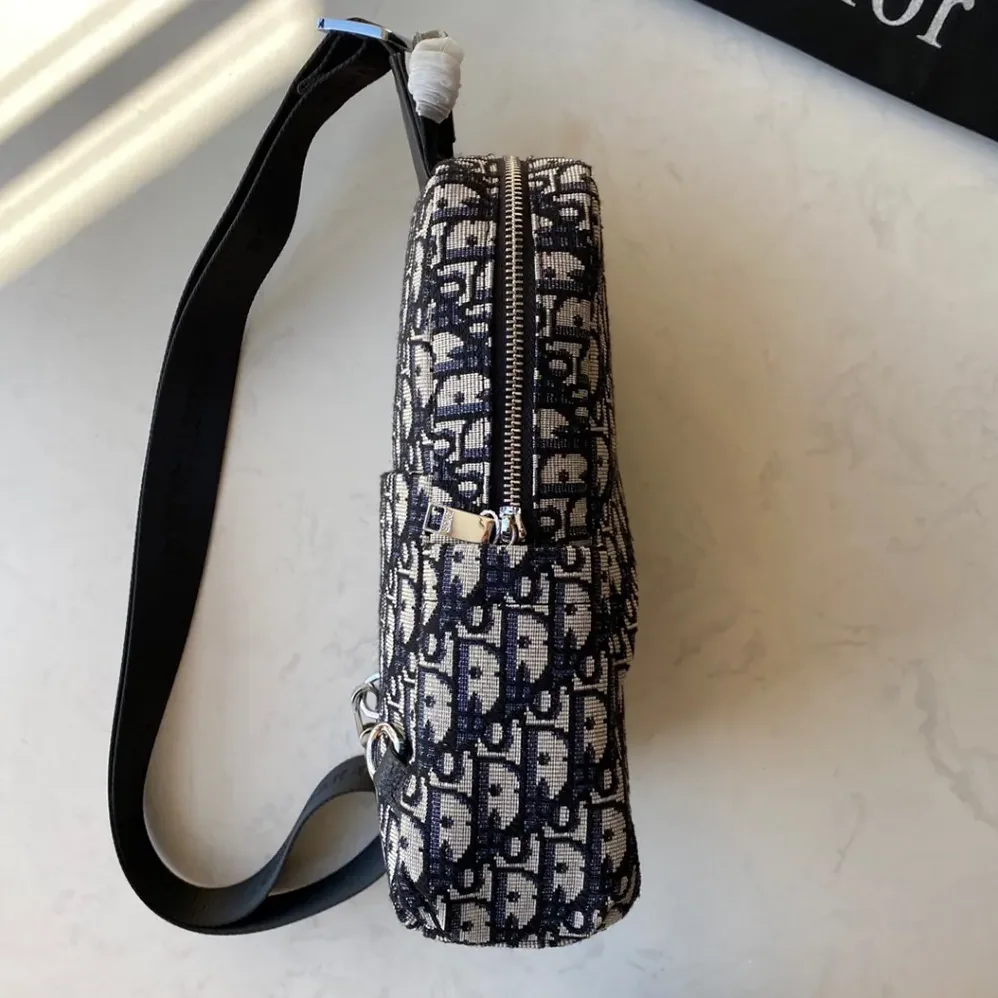 Dior Sling Bag Black and Beige Dior Oblique Jacquard for Men Dior Sling Bag Black and Beige Dior Oblique Jacquard for Men
