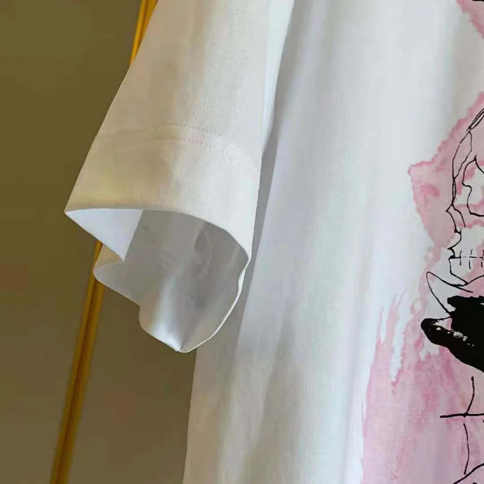Givenchy Gothic Printed Oversized T-Shirt for Men in Pink