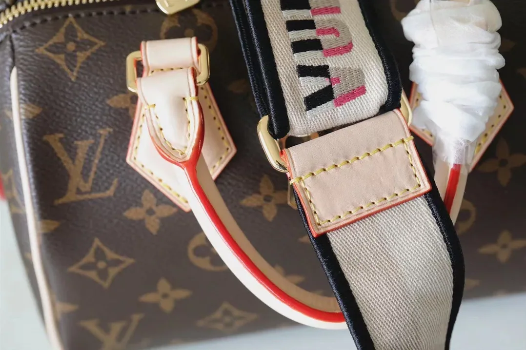 Louis Vuitton Speedy Bandouliere 20 Top Handle Bag / Black Monogram Canvas Gold Hardware