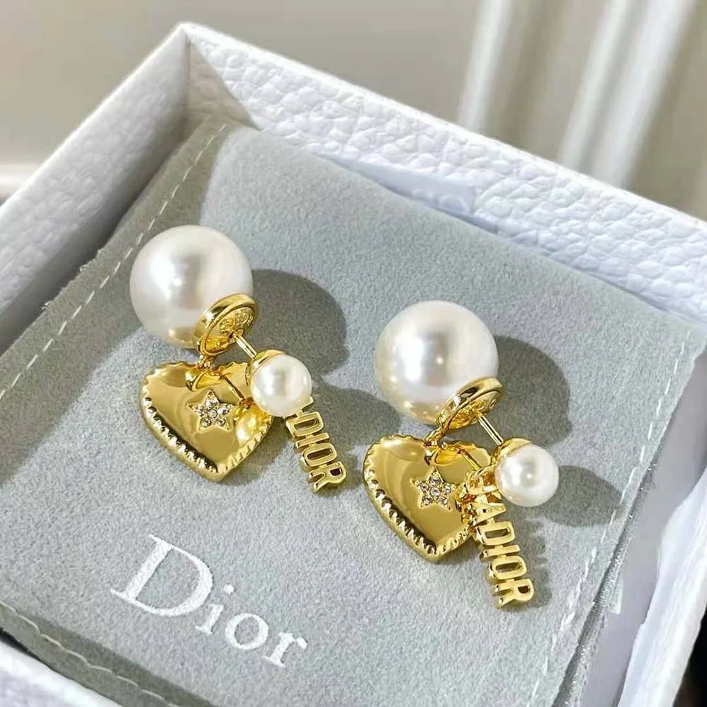 Dior Tribales Earrings Gold for Women in Finish Metal Dior Tribales Earrings Gold for Women in Finish Metal