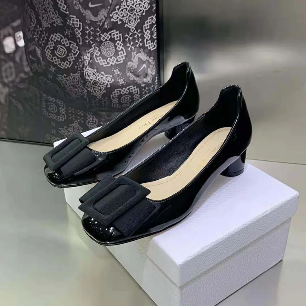 Dior Idylle Ballet Pump Black Patent Calfskin and Grosgrain in 35 mm Heel Height for Women Dior Idylle Ballet Pump Black Patent Calfskin and Grosgrain in 35 mm Heel Height for Women