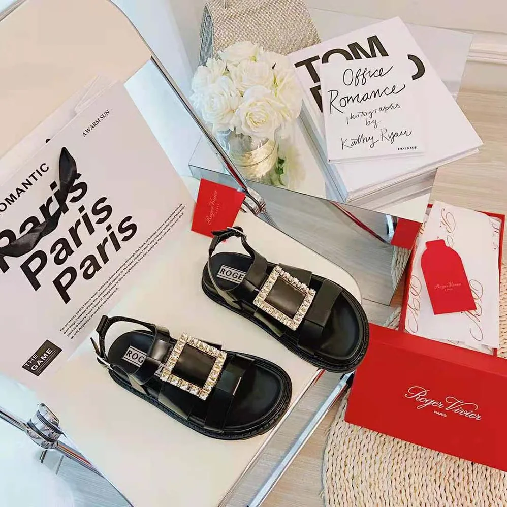 Roger Vivier Viv' Rangers Strass Buckle Sandals in Leather for Women in Black Roger Vivier Viv' Rangers Strass Buckle Sandals in Leather for Women in Black