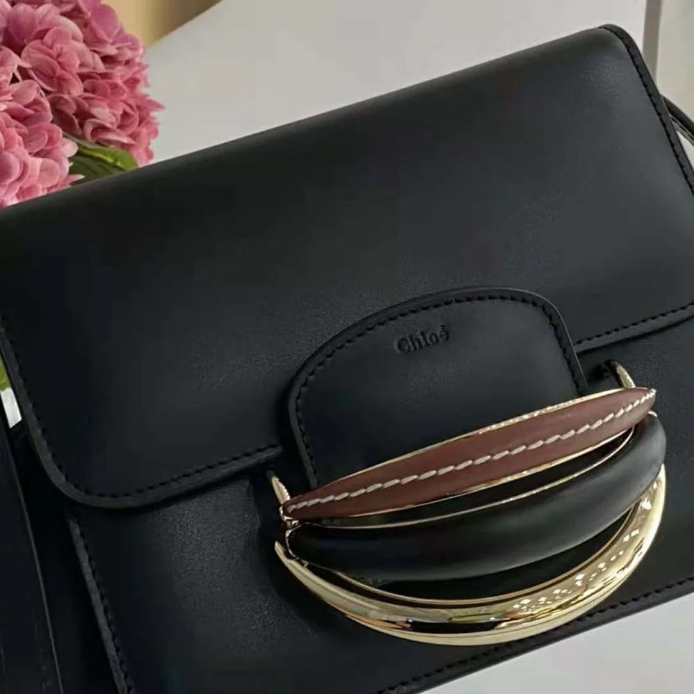 Chloe Kattie Cross-Body Bag in Shiny Calfskin for Women in Black