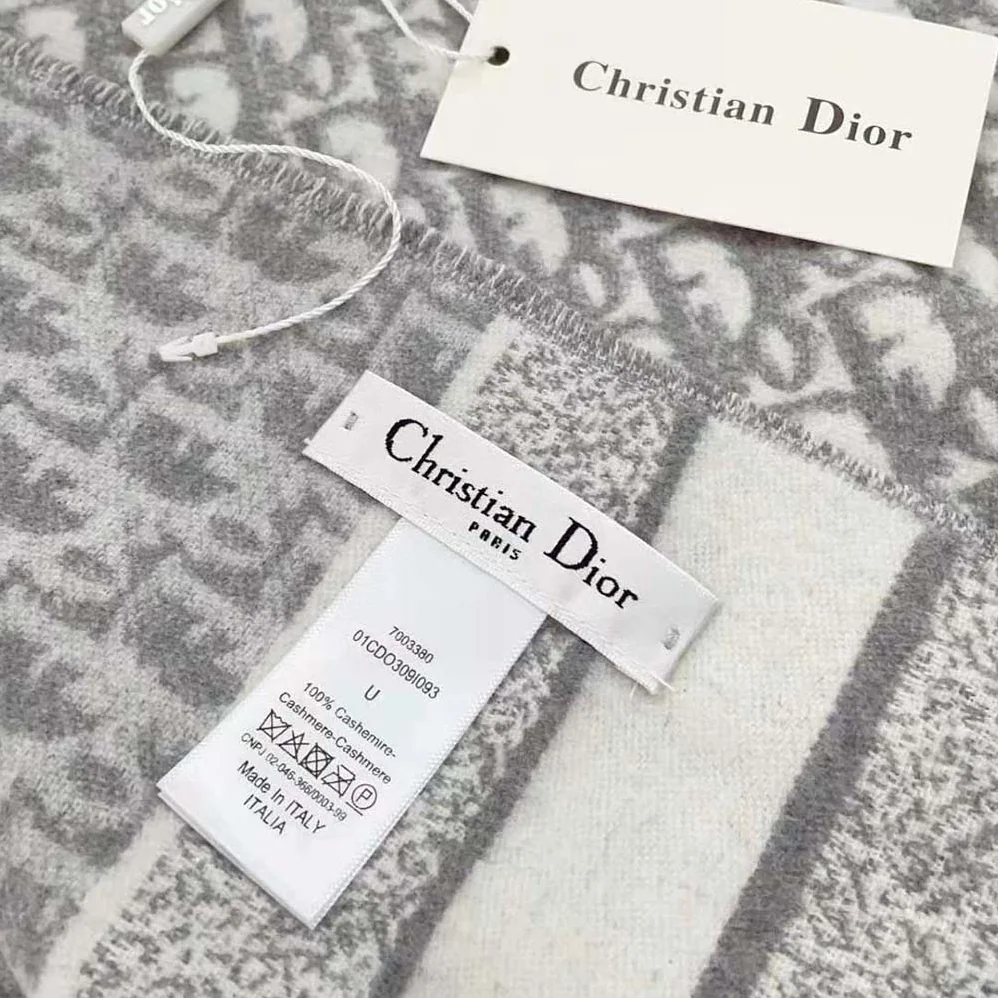 Dior Oblique Scarf Gray Cashmere for Women Dior Oblique Scarf Gray Cashmere for Women