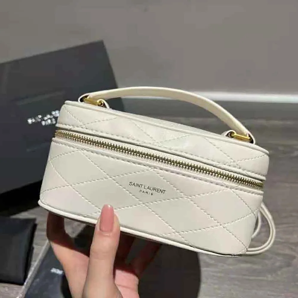 Saint Laurent YSL Mini Saint Laurent Vanity Case in Quilted Lambskin for Women in White Saint Laurent YSL Mini Saint Laurent Vanity Case in Quilted Lambskin for Women in White