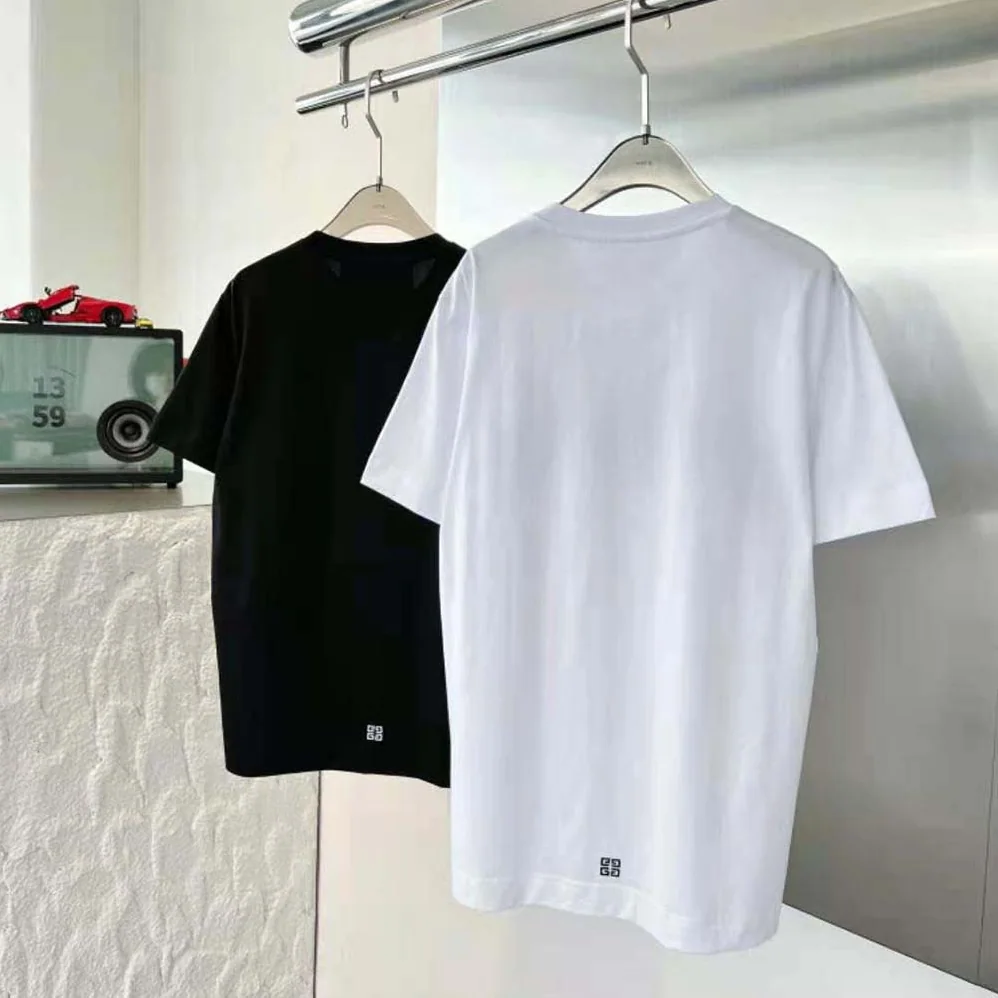Givenchy T-shirt in GIVENCHY College Embroidered Jersey for Women in White Givenchy T-shirt in GIVENCHY College Embroidered Jersey for Women in White