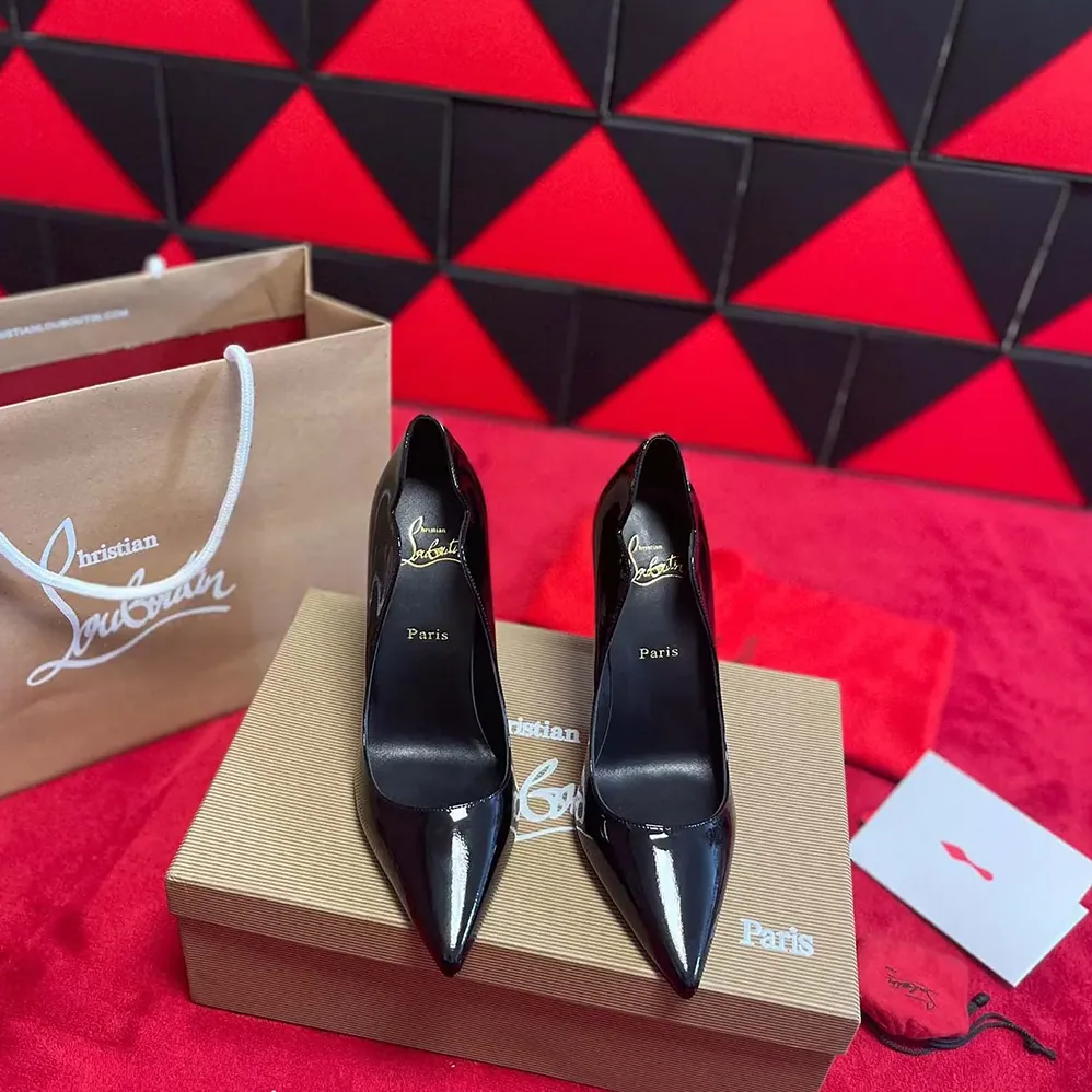 Christian Louboutin Hot Chick 100 mm Pumps Patent Calf Leather Black for Women Christian Louboutin Hot Chick 100 mm Pumps Patent Calf Leather Black for Women