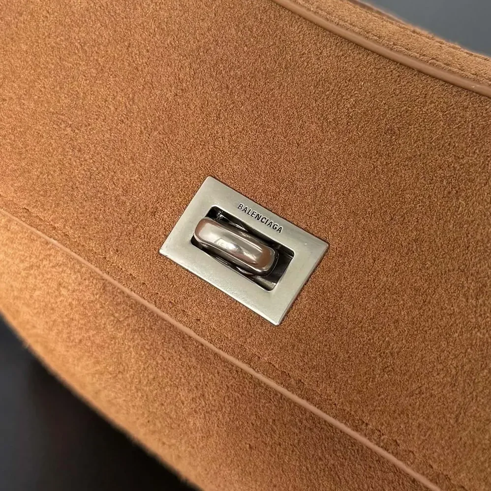 Balenciaga Rodeo Handbag Small In Camel for Women in Brown Balenciaga Rodeo Handbag Small In Camel for Women in Brown