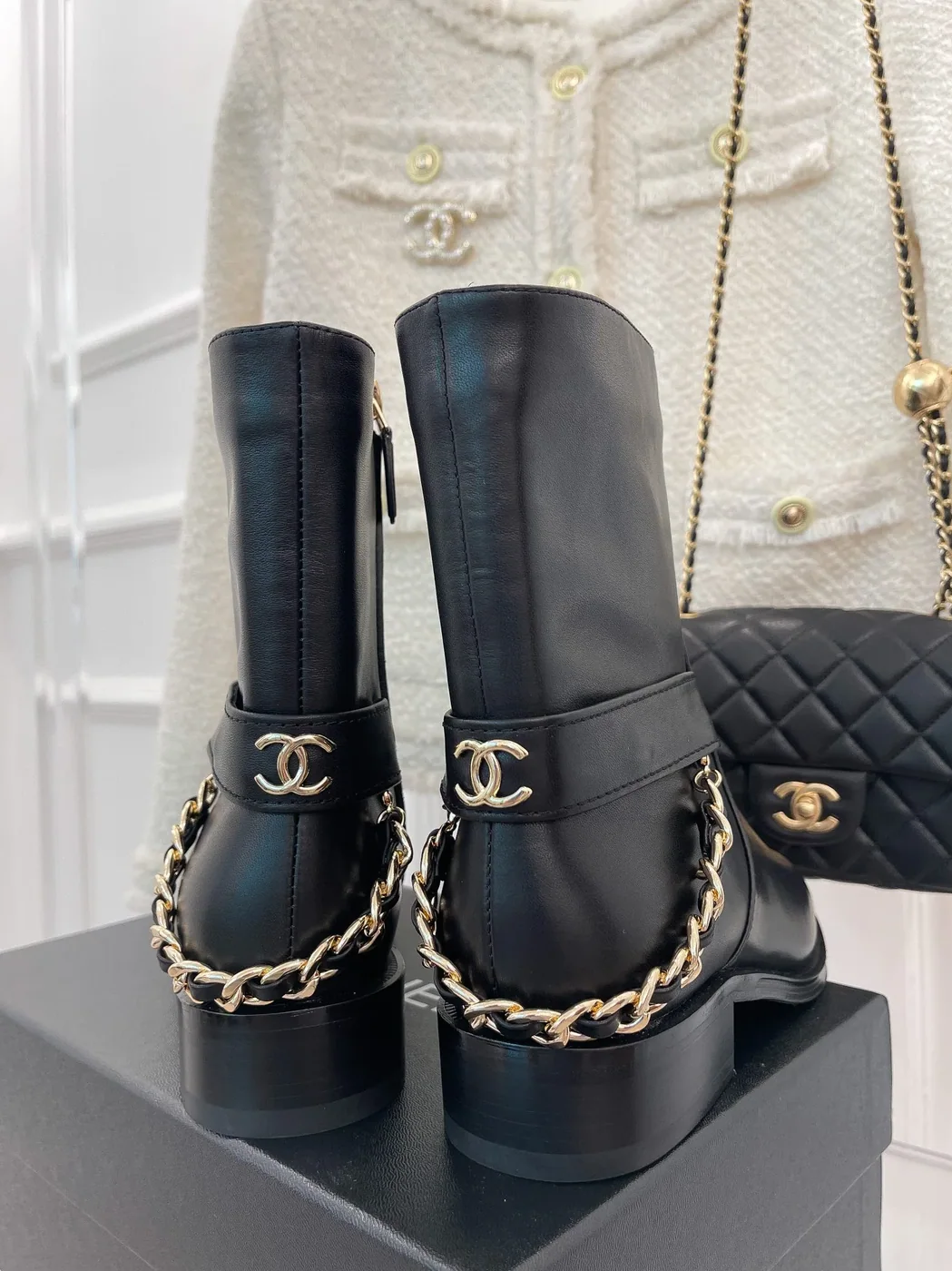 Chanel Ankle Boots With Chain Black / Chanel Ankle Boots With Chain Black /