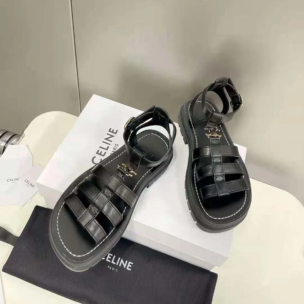 Celine Clea Triomphe Gladiator Chunky Sandal in Vegetal Calfskin for Women in Black Celine Clea Triomphe Gladiator Chunky Sandal in Vegetal Calfskin for Women in Black