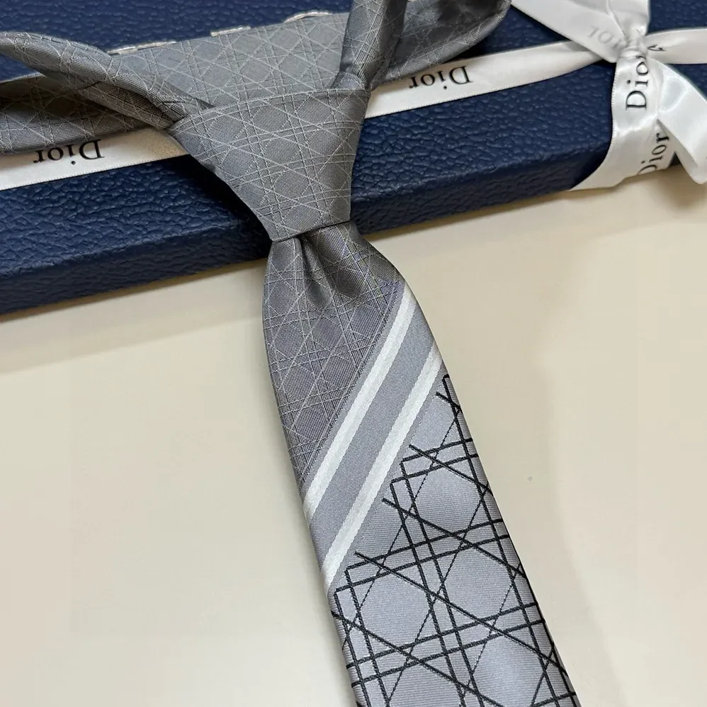 Dior Striped Cannage Tie Gray White and Deep Gray Silk for Men Dior Striped Cannage Tie Gray White and Deep Gray Silk for Men