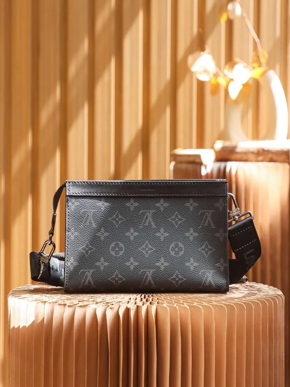 Louis Vuitton Pochette Gaston Wearable Wallet Shoulder Bag / Black Monogram Eclipse Canvas Silver Hardware