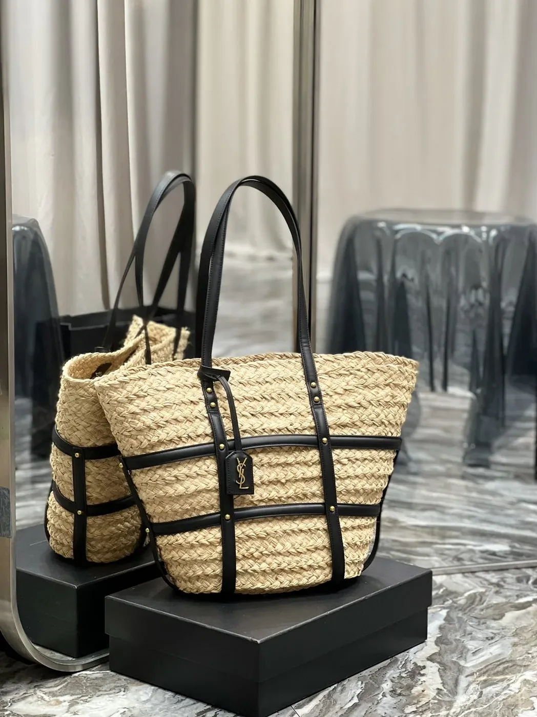 Saint Laurent Beatrix Panier Cut Out Beige