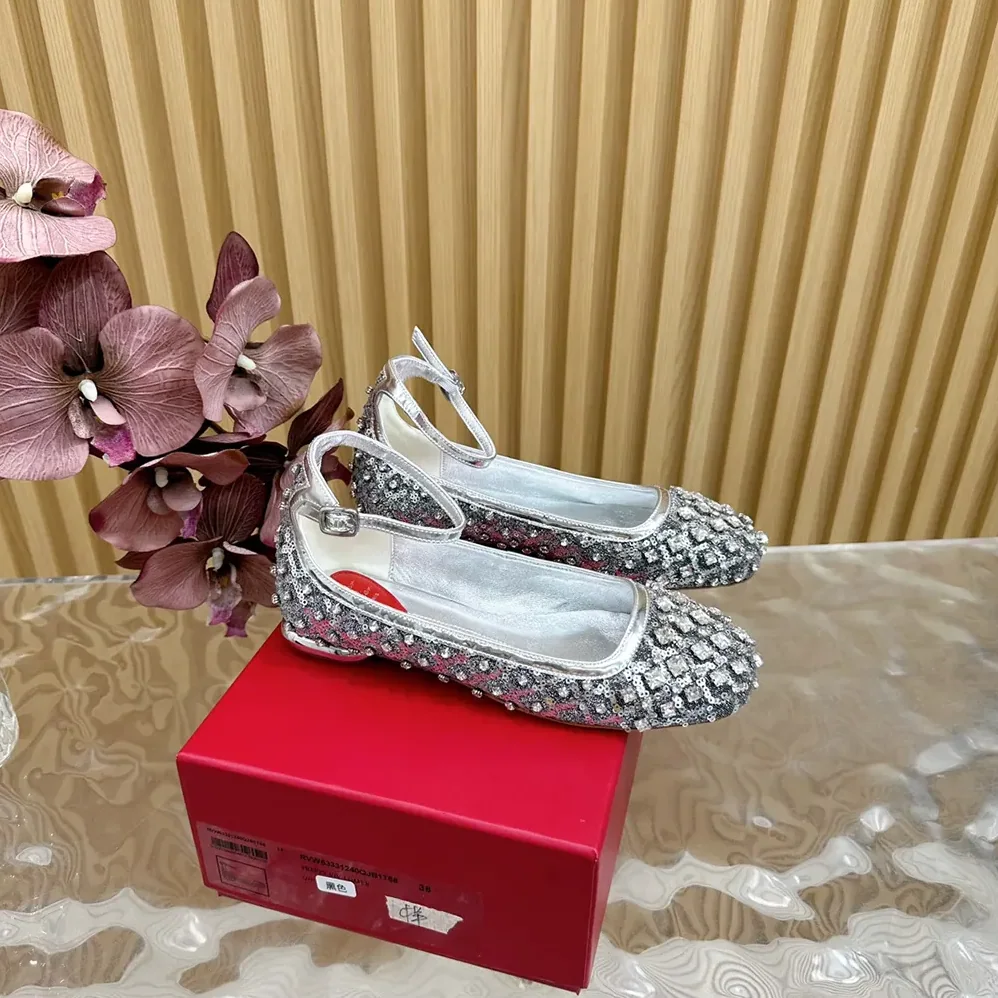 Roger Vivier Viv' Podium Ballerinas in Sequins for Women Roger Vivier Viv' Podium Ballerinas in Sequins for Women