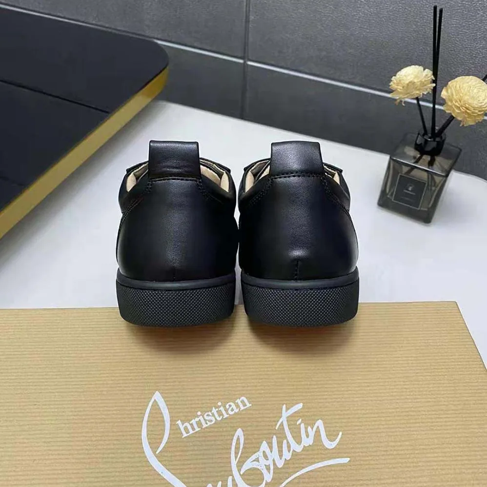 Christian Louboutin Louis Junior Spikes for Men in Black Christian Louboutin Louis Junior Spikes for Men in Black