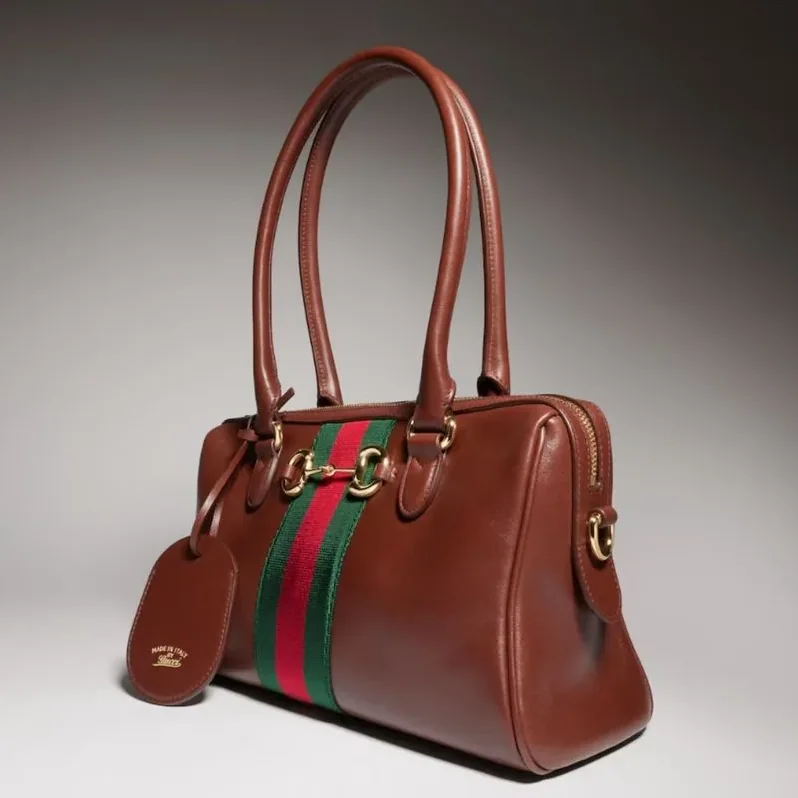 Gucci Borsetto Medium Boston Shoulder Bag in Chestnut Gold Hardware Gucci Borsetto Medium Boston Shoulder Bag in Chestnut Gold Hardware