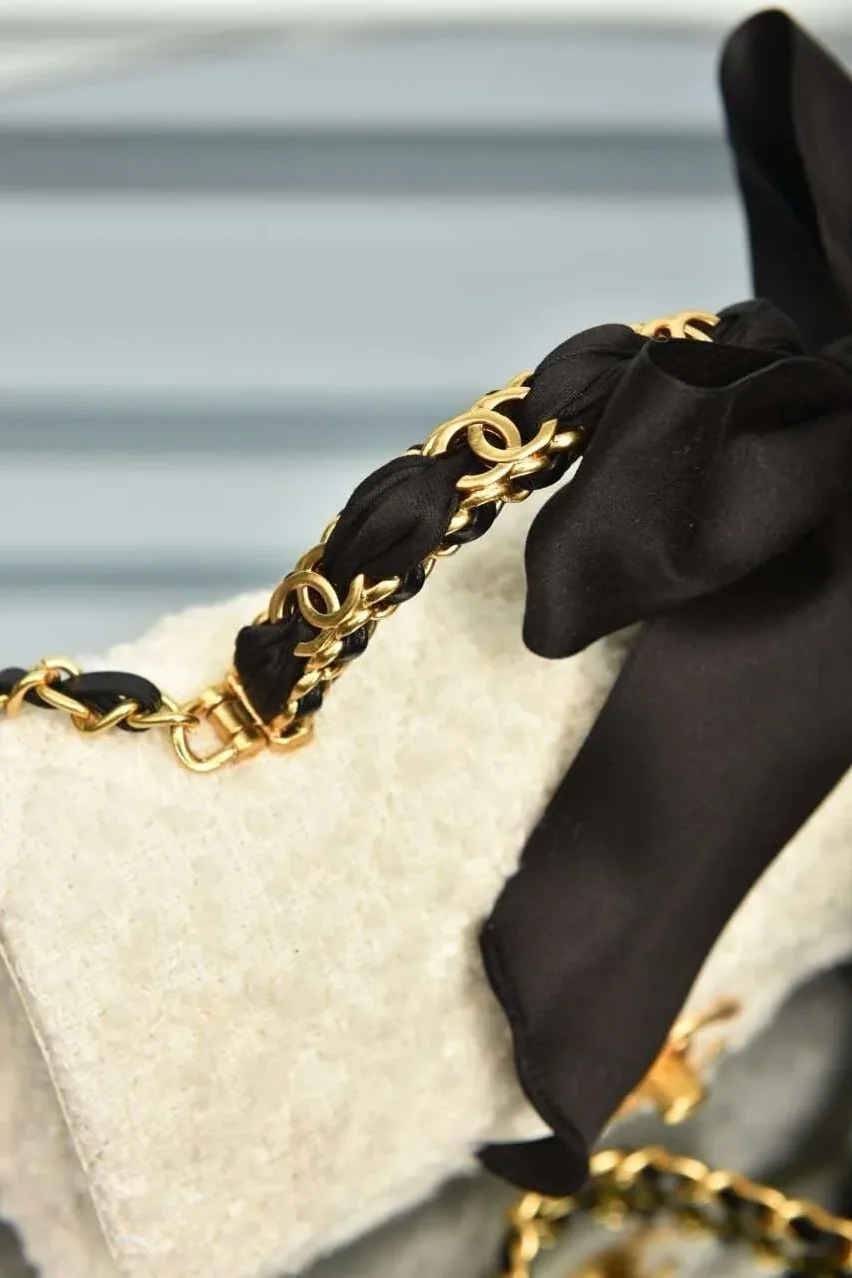 Mini Bag with Handle and Flap White