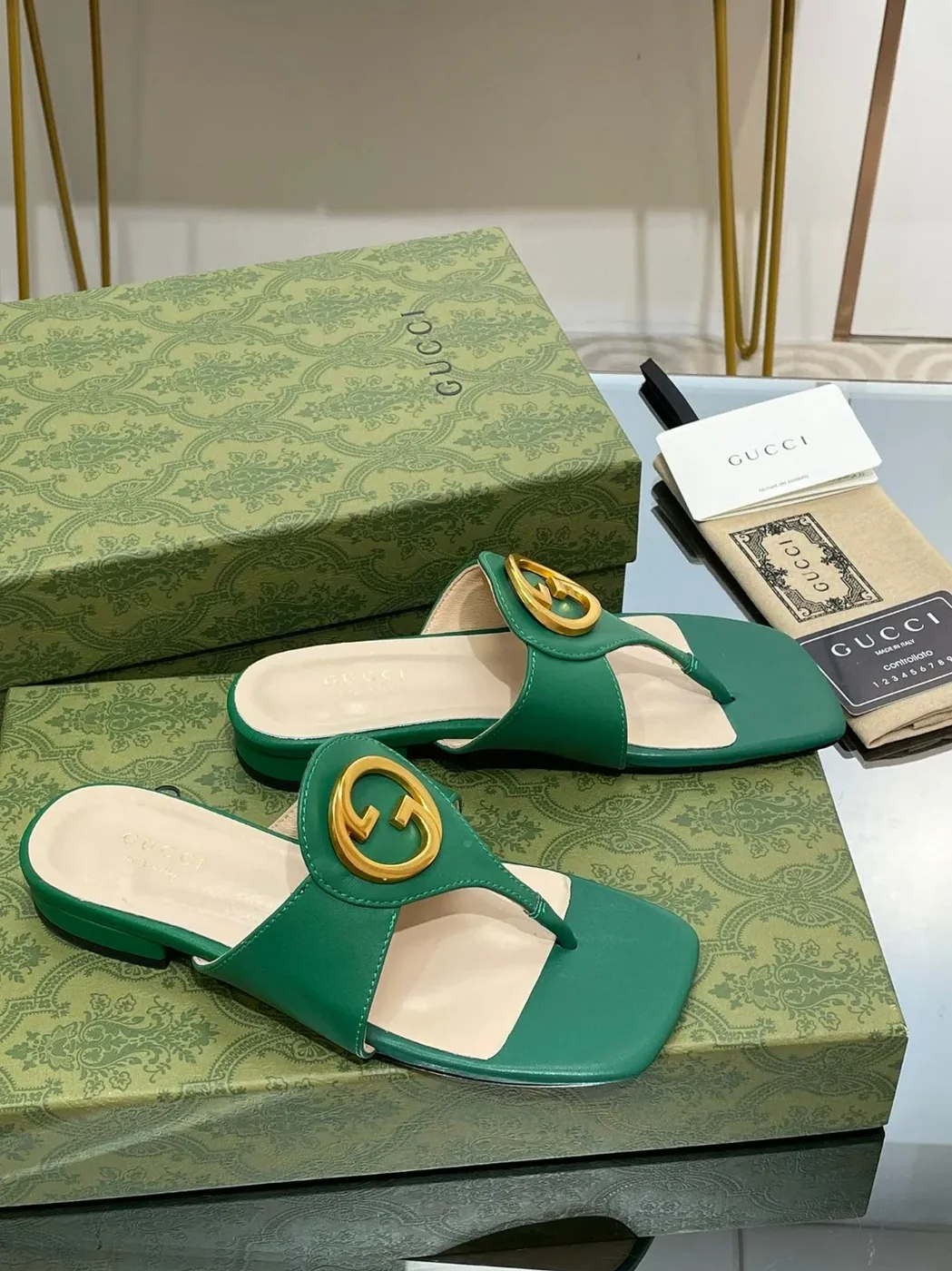Gucci Blondie Thong Sandal Brown Gucci Blondie Thong Sandal Brown