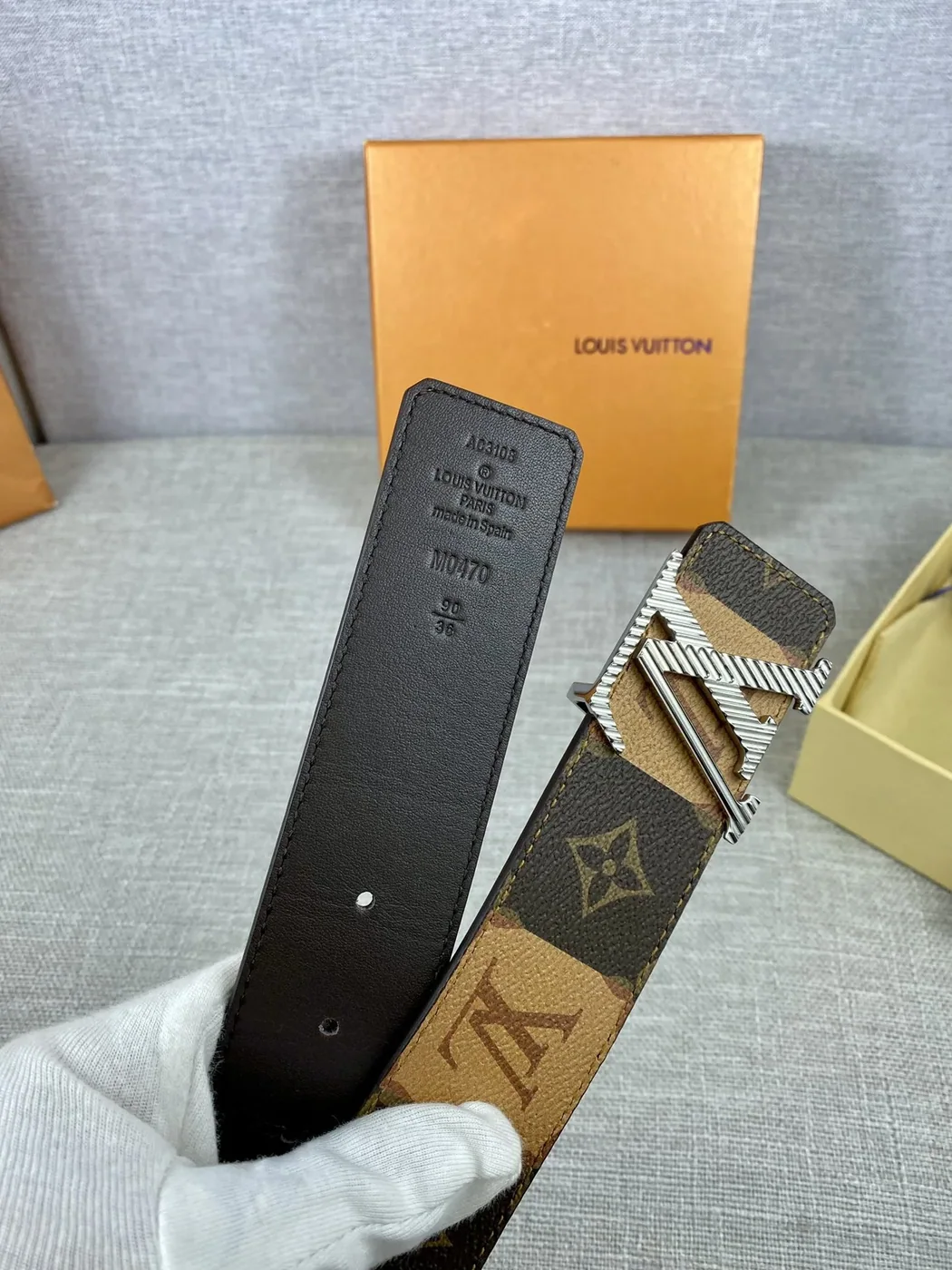 Louis Vuitton Iconic Reversible LV Belt Brown LV for Women Louis Vuitton Iconic Reversible LV Belt Brown LV for Women